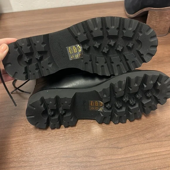 Madewell black boots - Picture 5 of 5